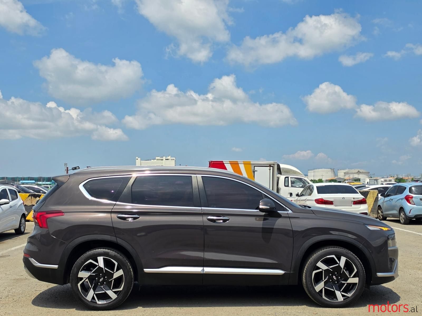 2021' Hyundai Santa Fe photo #3