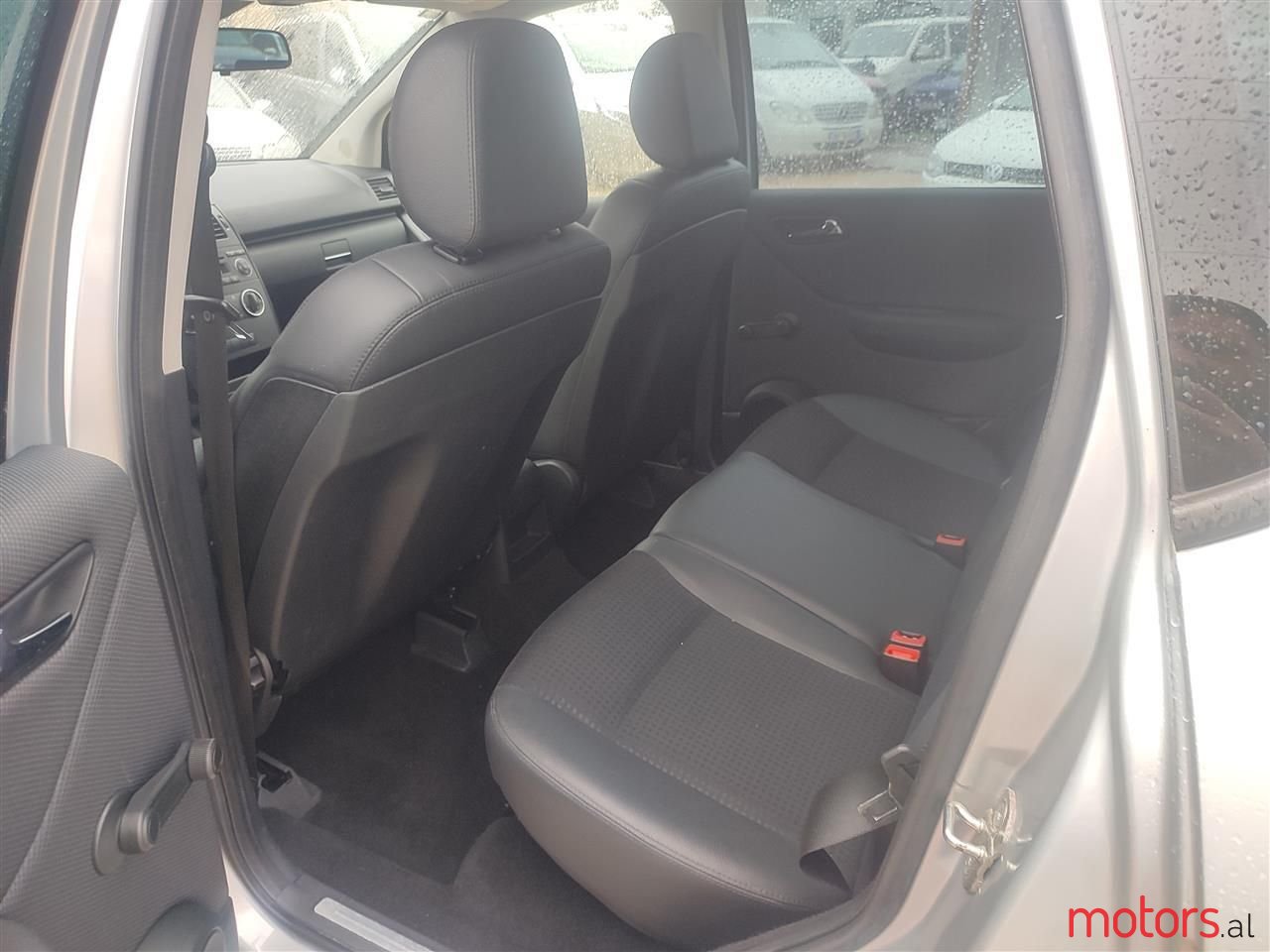 2008' Mercedes-Benz A 180 photo #6