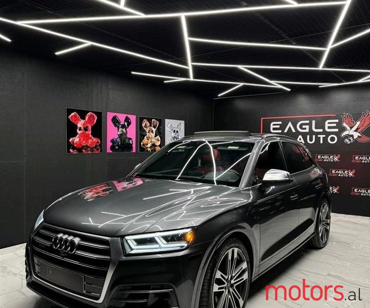 2018' Audi SQ5 photo #3