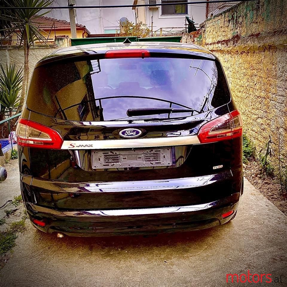 2011' Ford S-Max photo #3