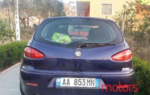 2002' Alfa Romeo Alfa 147 photo #1