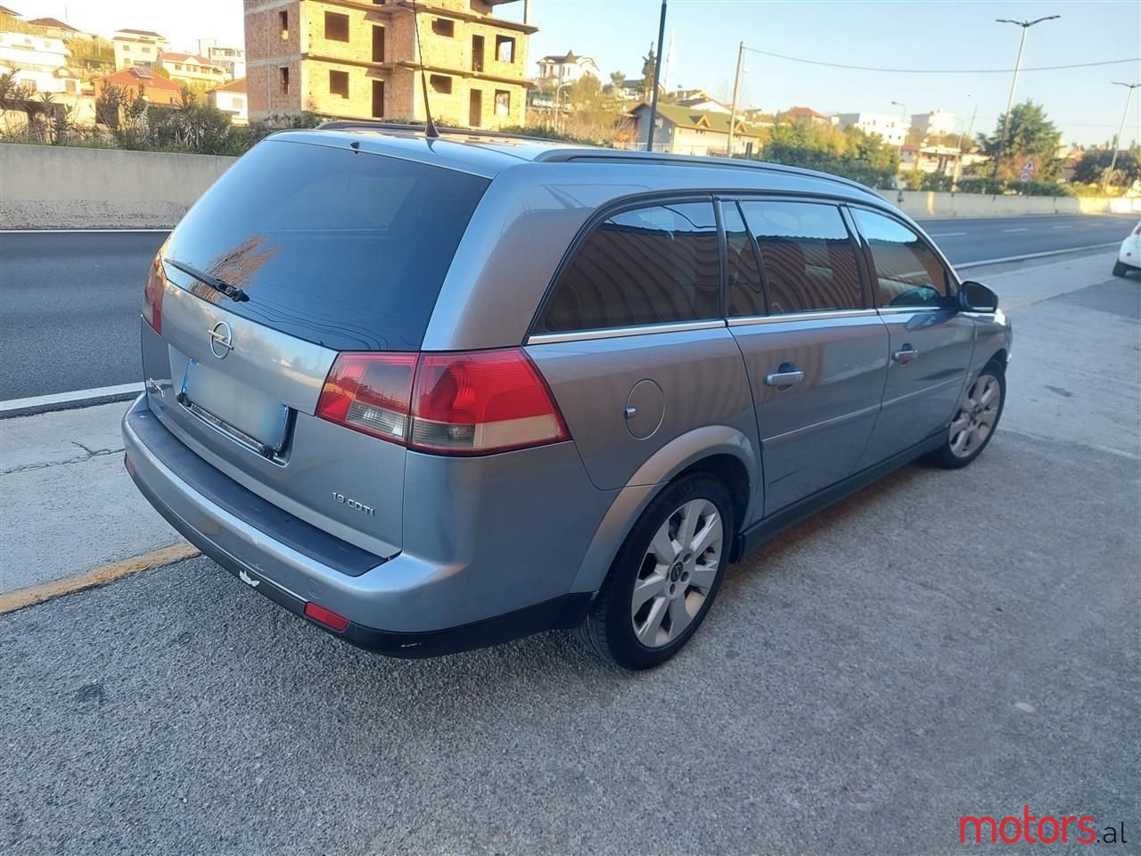 2005' Opel Vectra photo #6