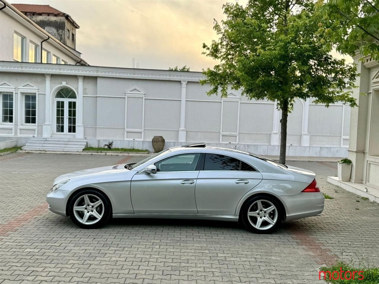 2008' Mercedes-Benz CLS 350 photo #6