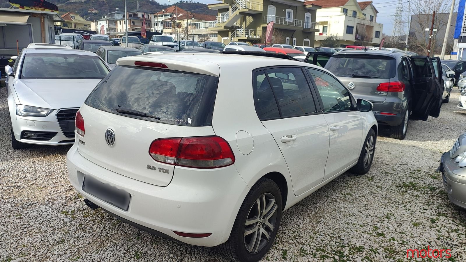 2012' Volkswagen Golf photo #2