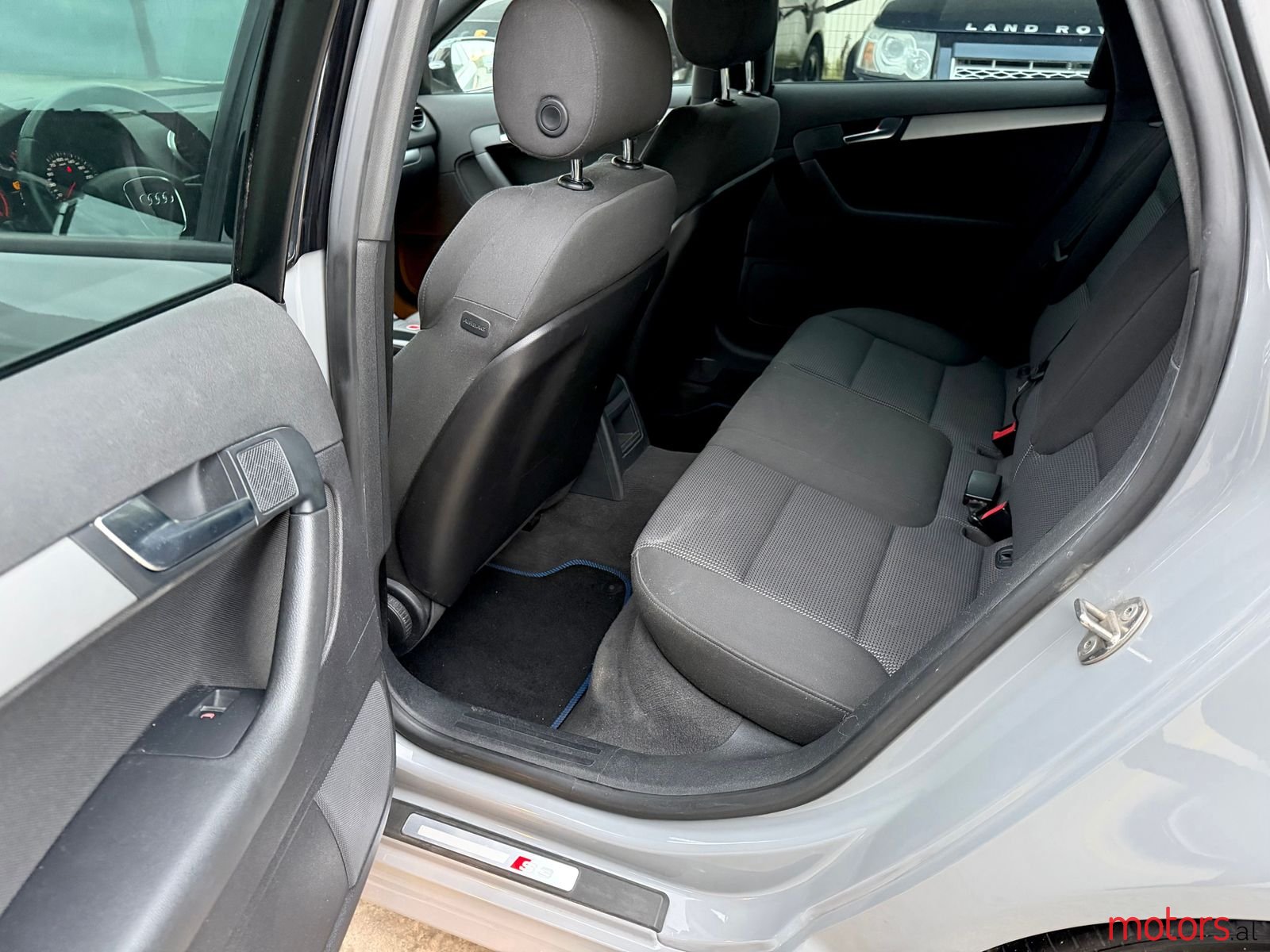 2012' Audi A3 photo #4