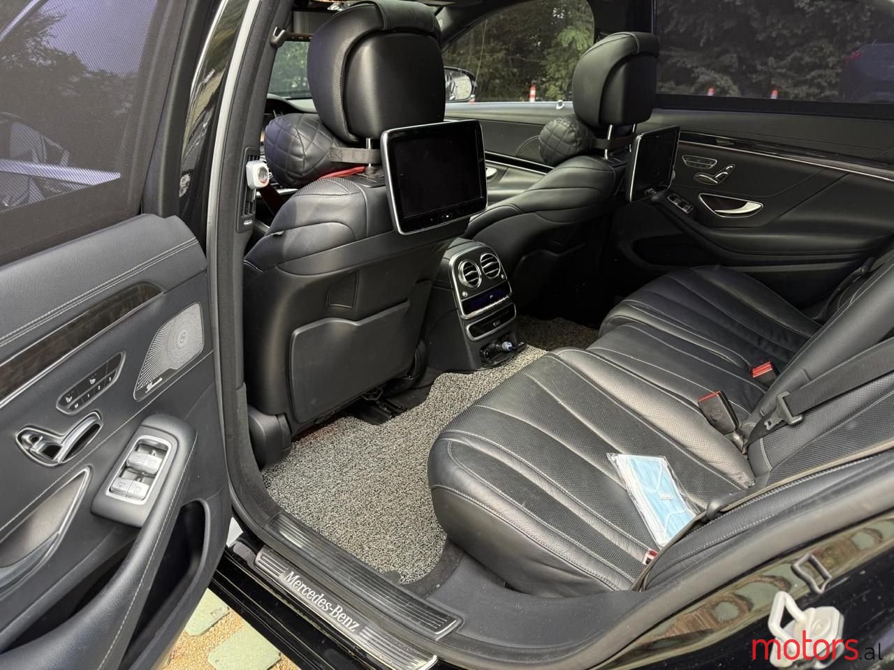 2015' Mercedes-Benz S 350 photo #5