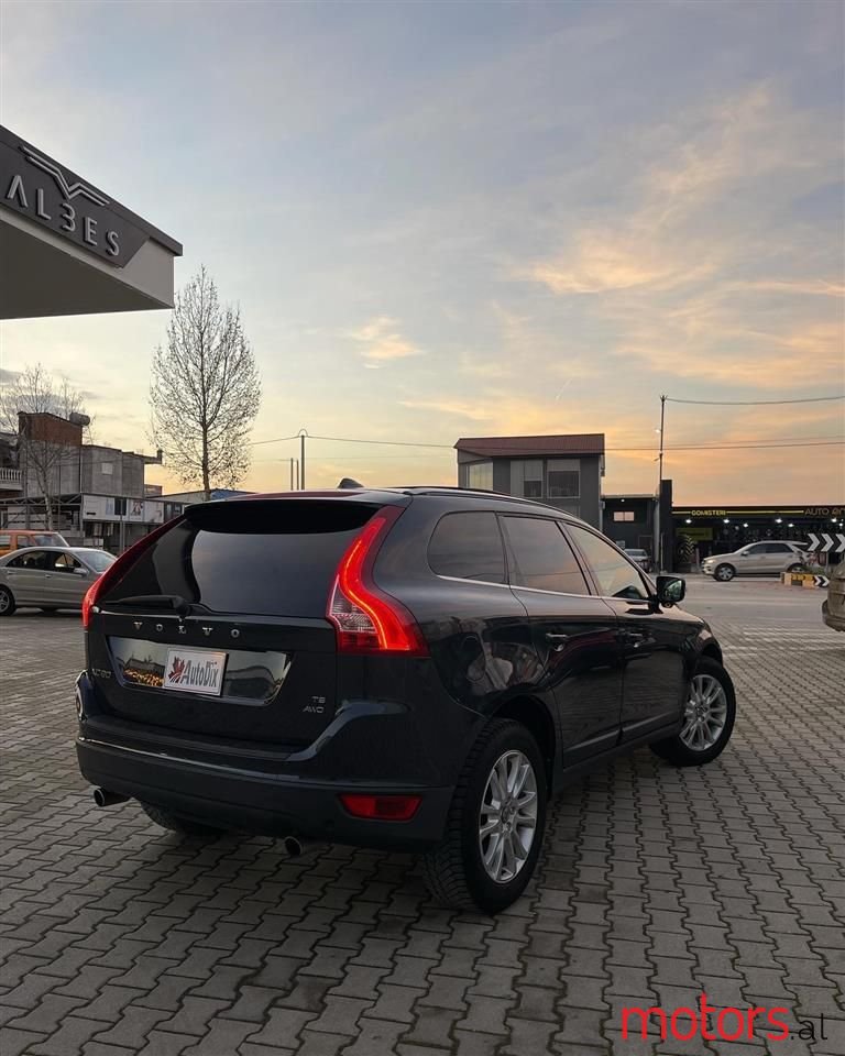 2010' Volvo Xc 60 photo #3