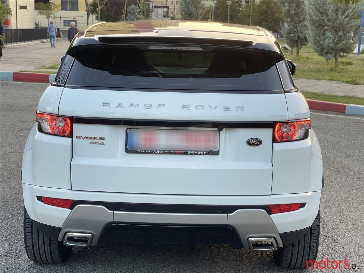 2012' Land Rover Range Rover Evoque photo #6