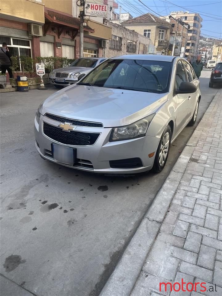 2011' Chevrolet Cruze photo #1