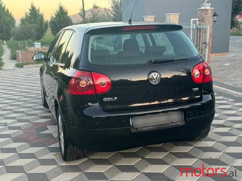 2007' Volkswagen Golf photo #1