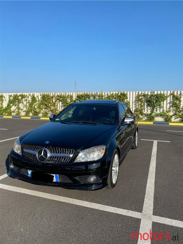 2009' Mercedes-Benz C 300 photo #1