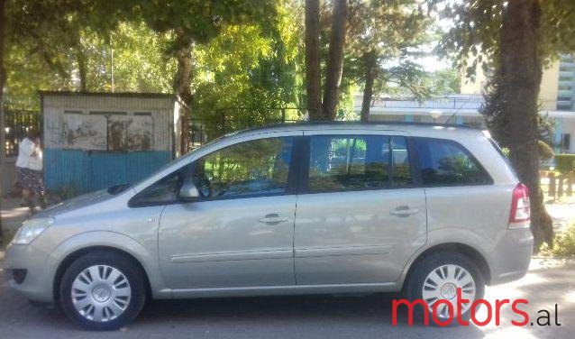 2008' Opel Zafira photo #1
