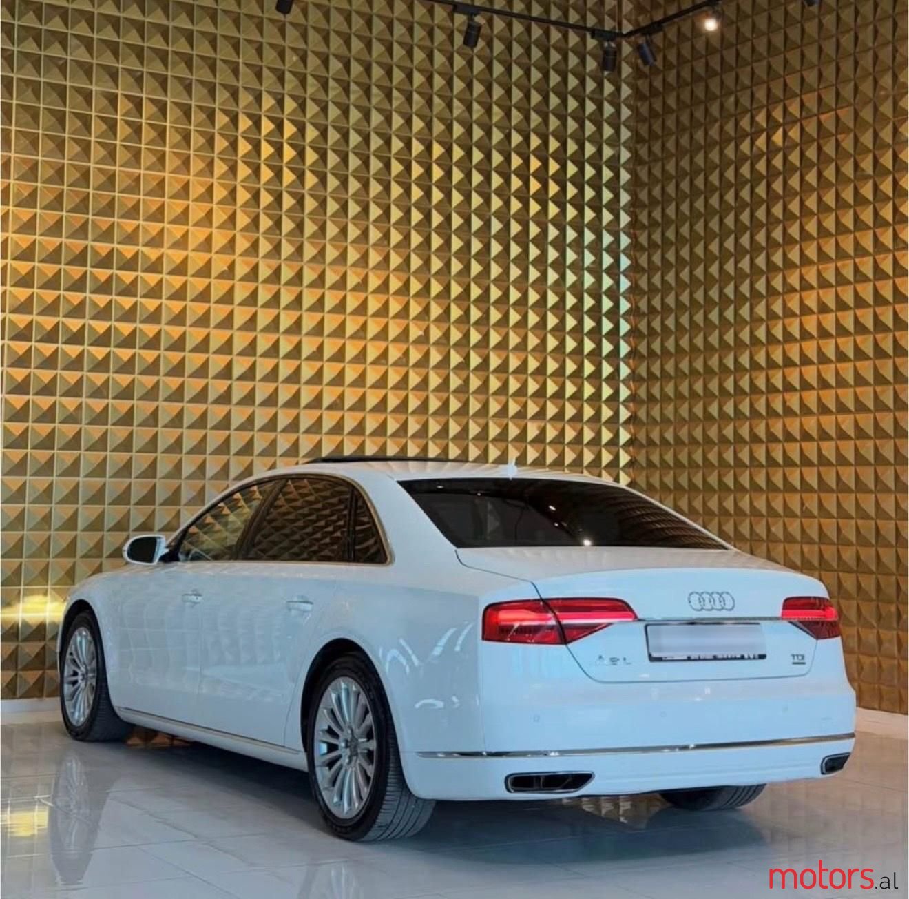 2015' Audi A8 photo #3