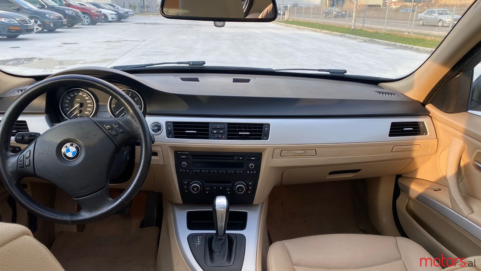 2010' BMW 323 photo #1