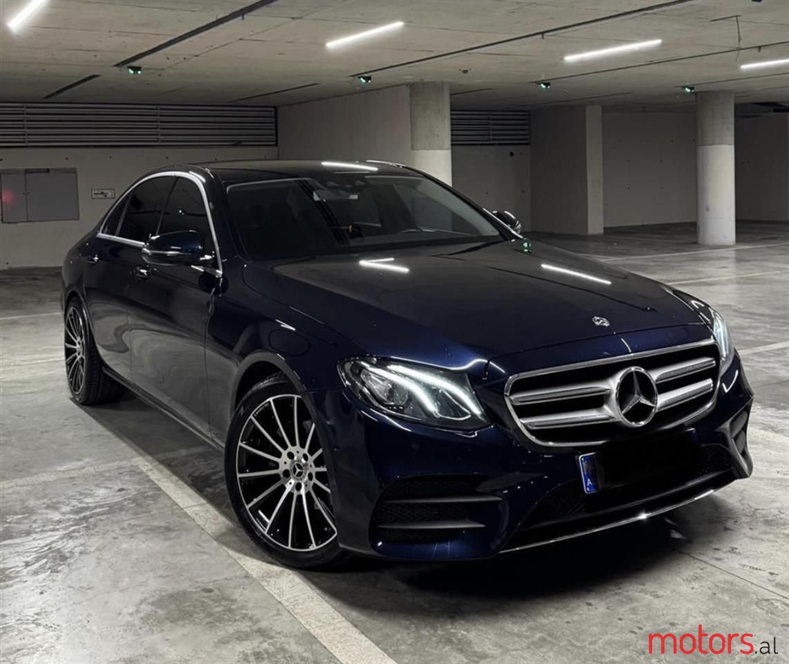 2017' Mercedes-Benz E 220 photo #5
