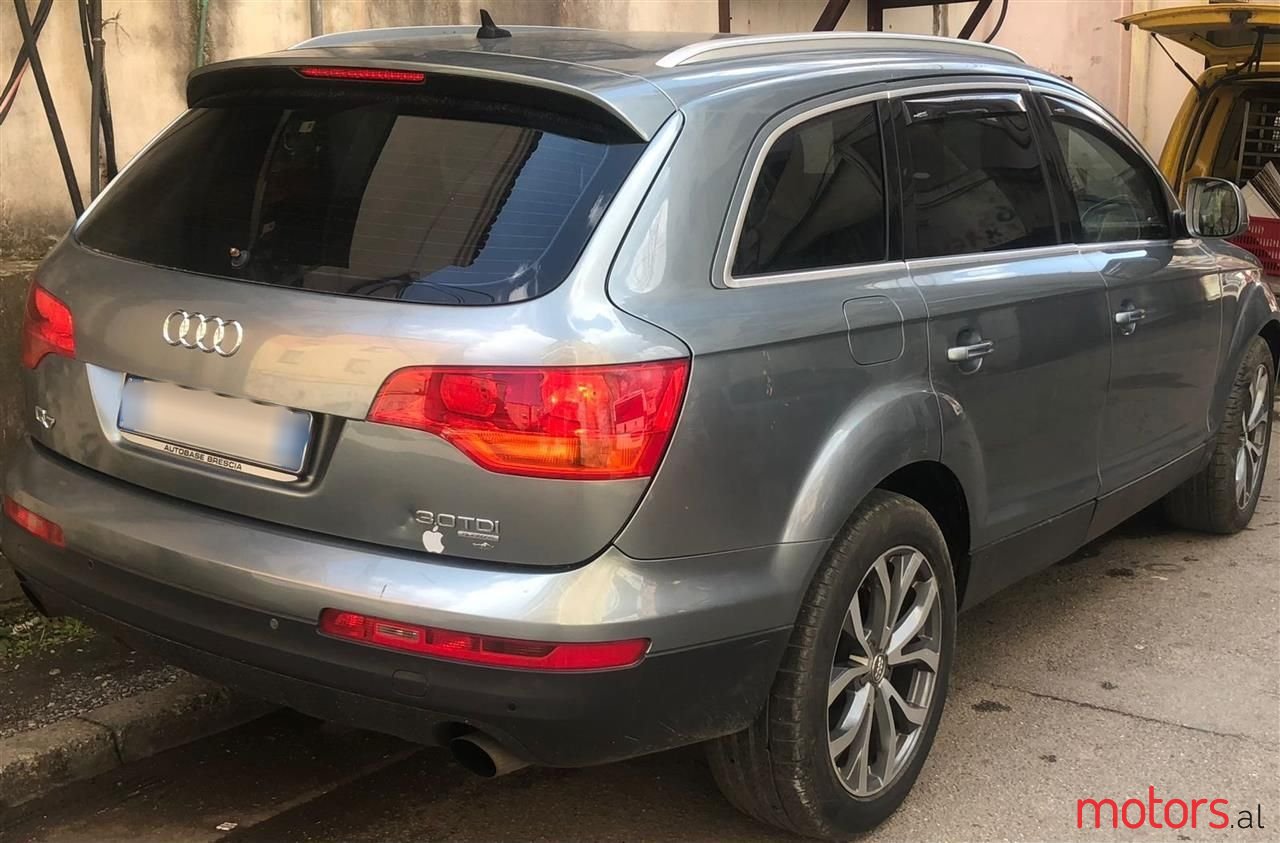 2007' Audi Q7 photo #3