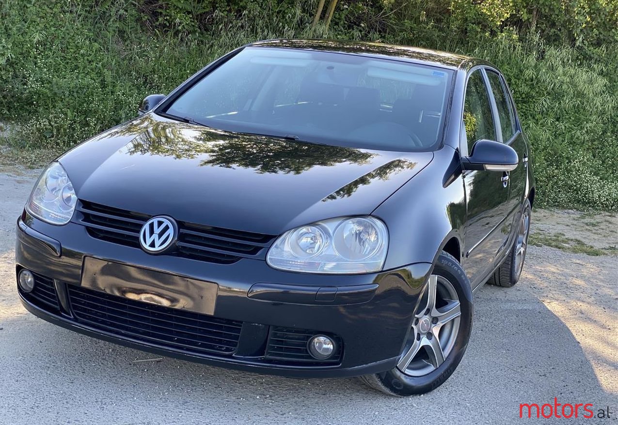 2007' Volkswagen Golf photo #1