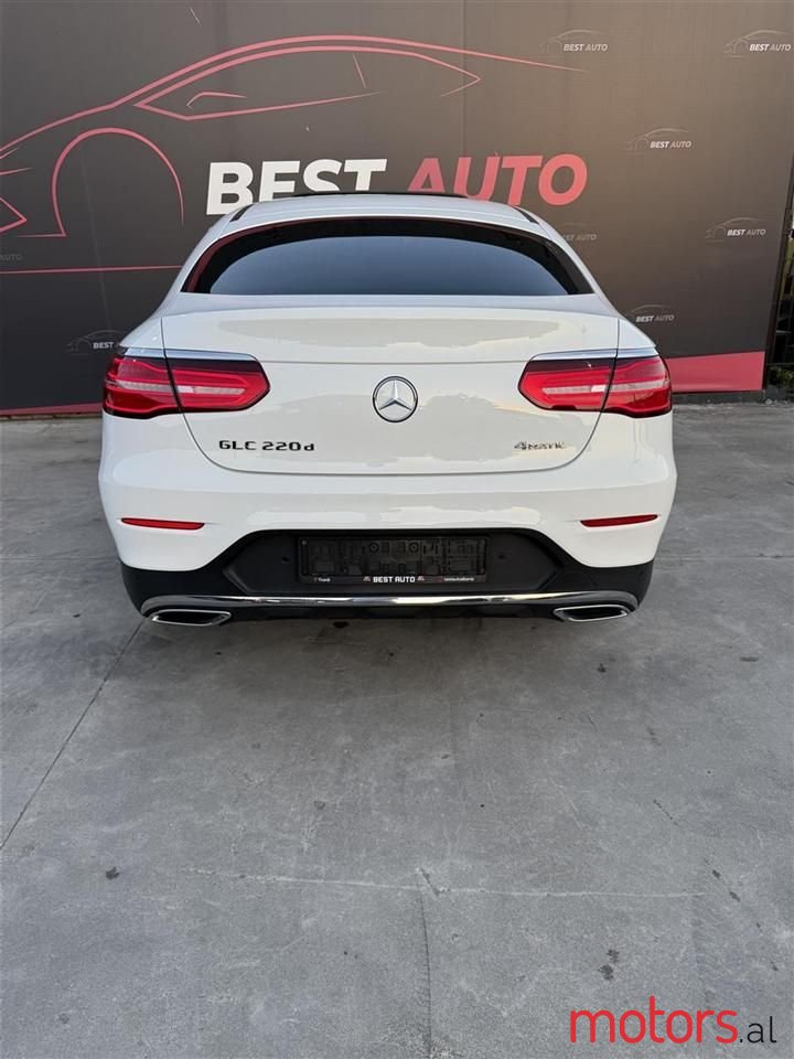 2017' Mercedes-Benz GLC 220 photo #3