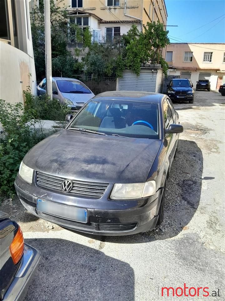 2000' Volkswagen Passat photo #4