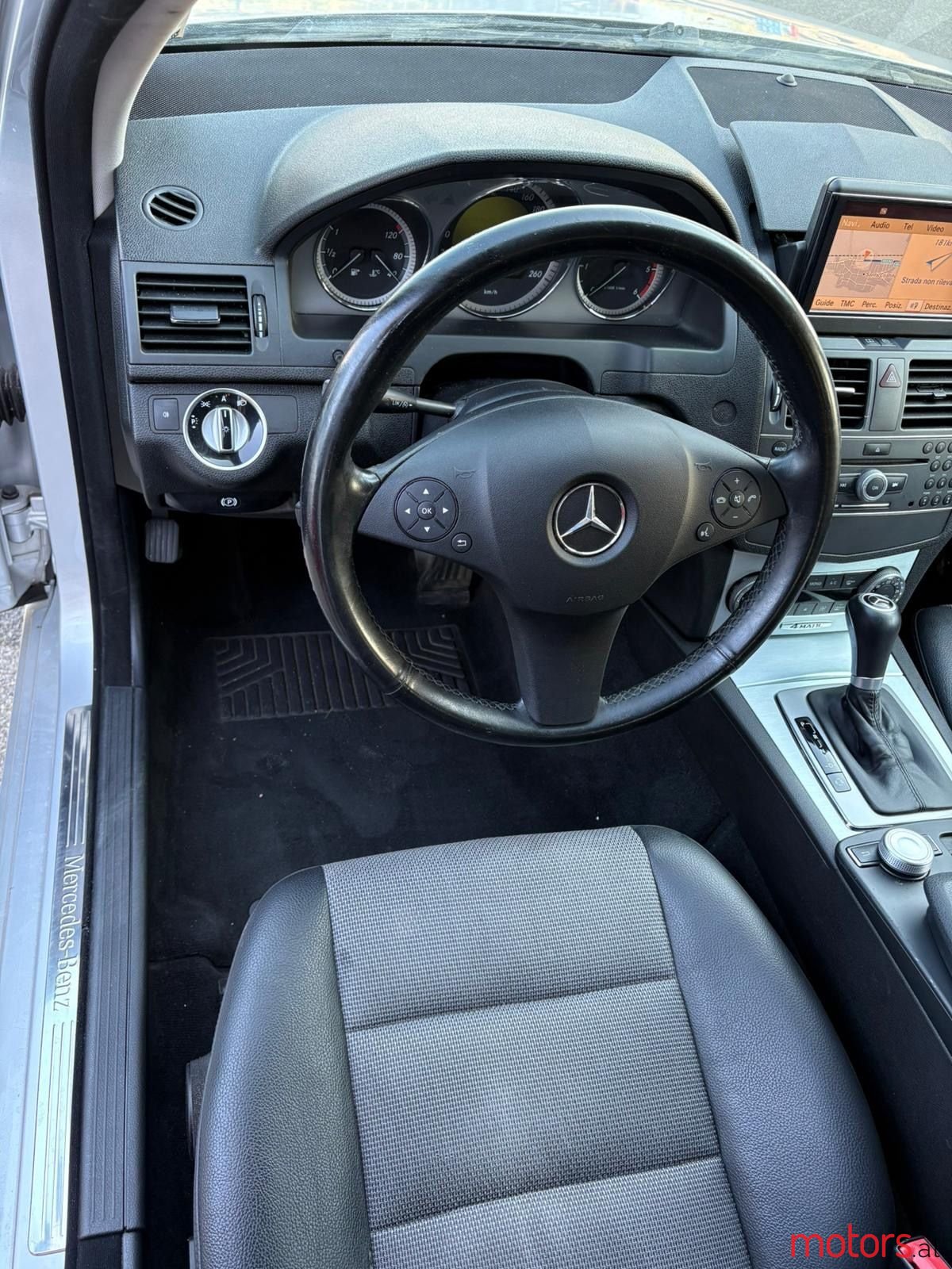 2010' Mercedes-Benz C 250 photo #6