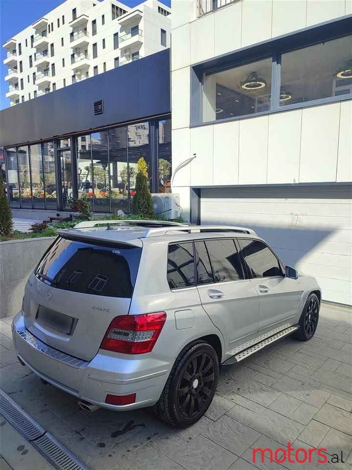 2011' Mercedes-Benz GLK 220 photo #6