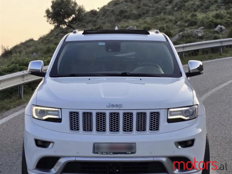 2015' Jeep Grand Cherokee photo #4