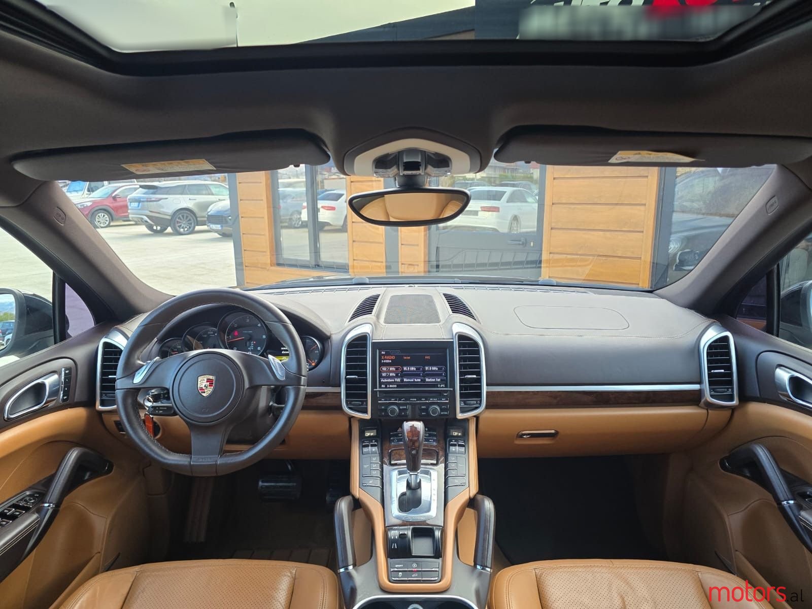 2012' Porsche Cayman photo #5