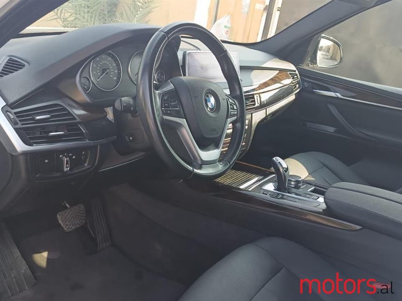 2018' BMW X5 M photo #6