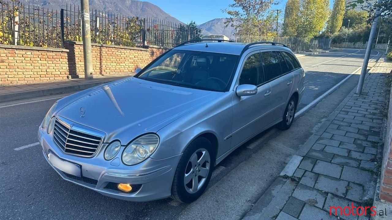2002' Mercedes-Benz C 220 photo #2