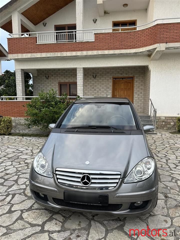 2006' Mercedes-Benz A 180 photo #5