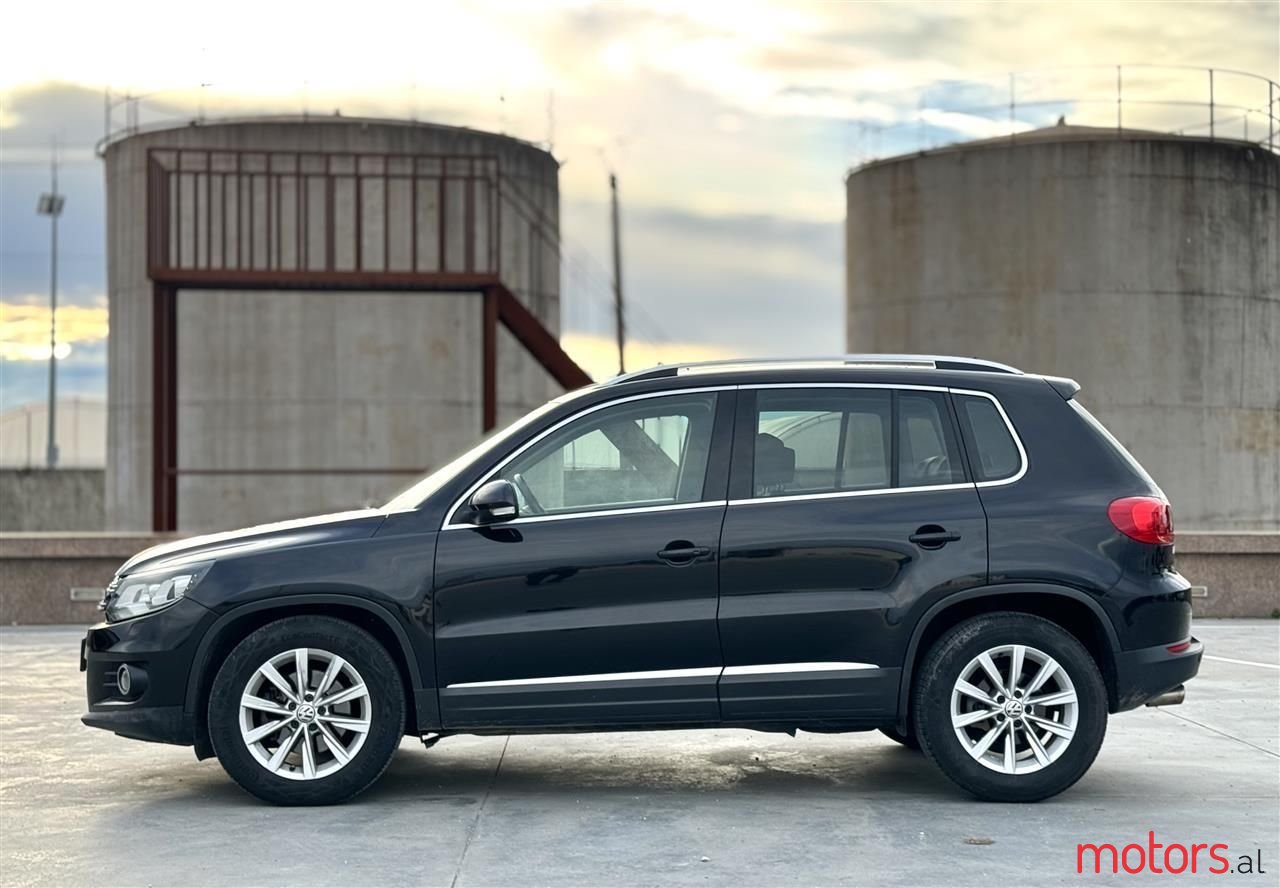 2014' Volkswagen Tiguan photo #6