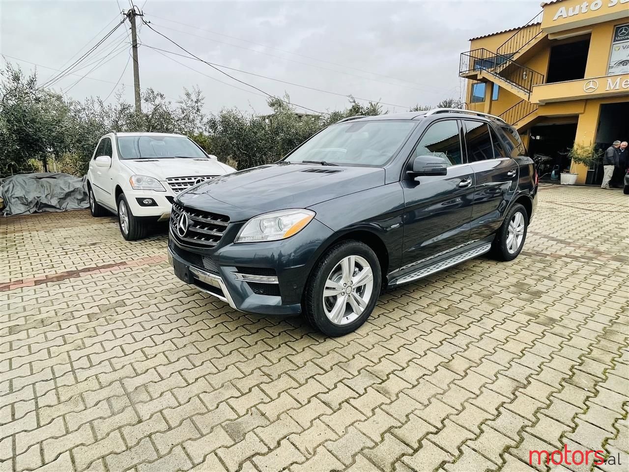 2012' Mercedes-Benz ML 350 photo #1
