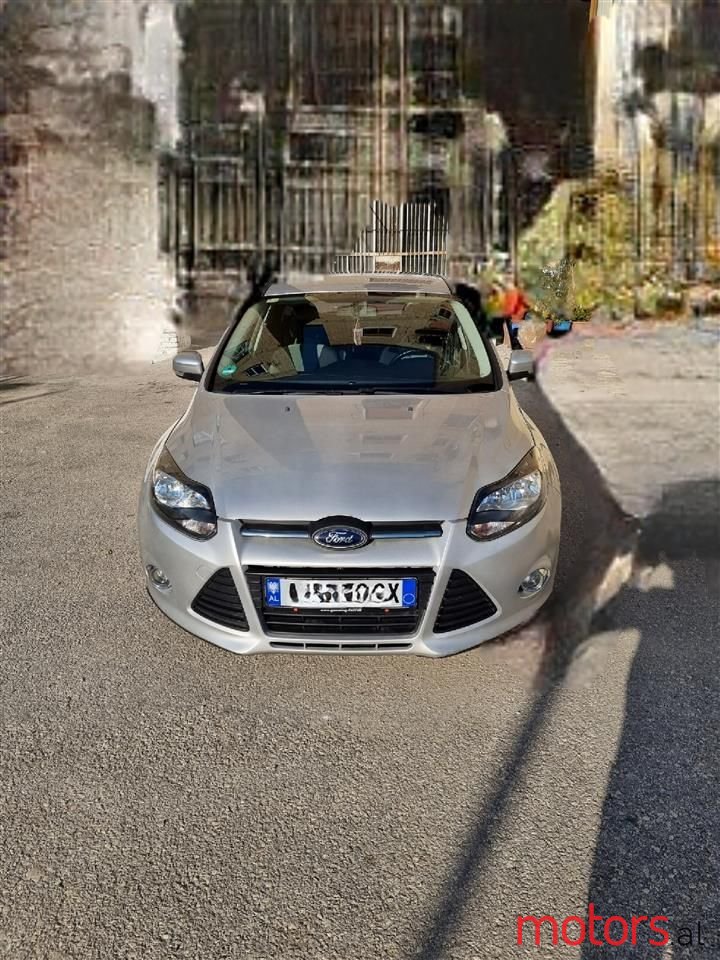 2013' Ford Focus photo #2