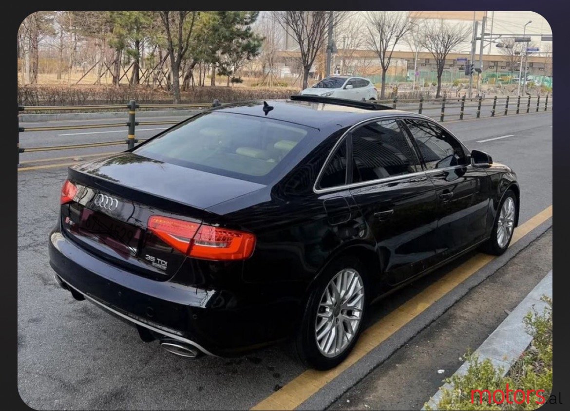 2015' Audi A4 Look rs photo #1