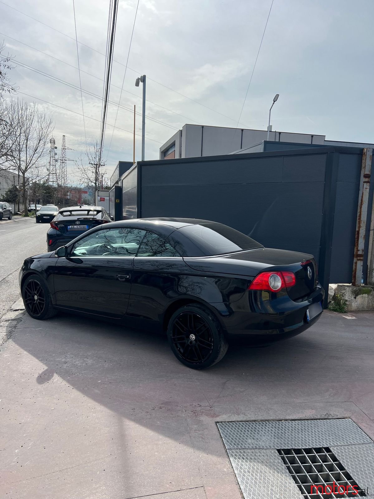 2007' Volkswagen Eos photo #2