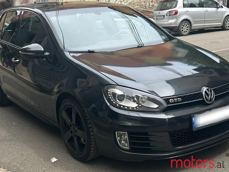 2013' Volkswagen Golf photo #3