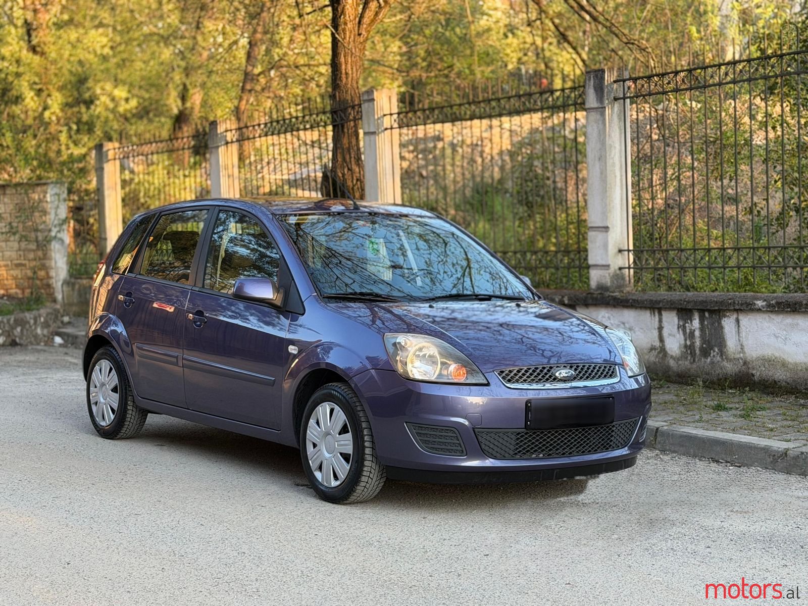 2008' Ford Fiesta photo #1