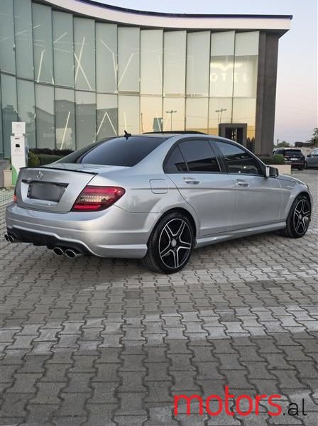 2013' Mercedes-Benz C 220 photo #3