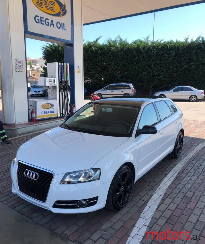 2011' Audi A3 photo #1