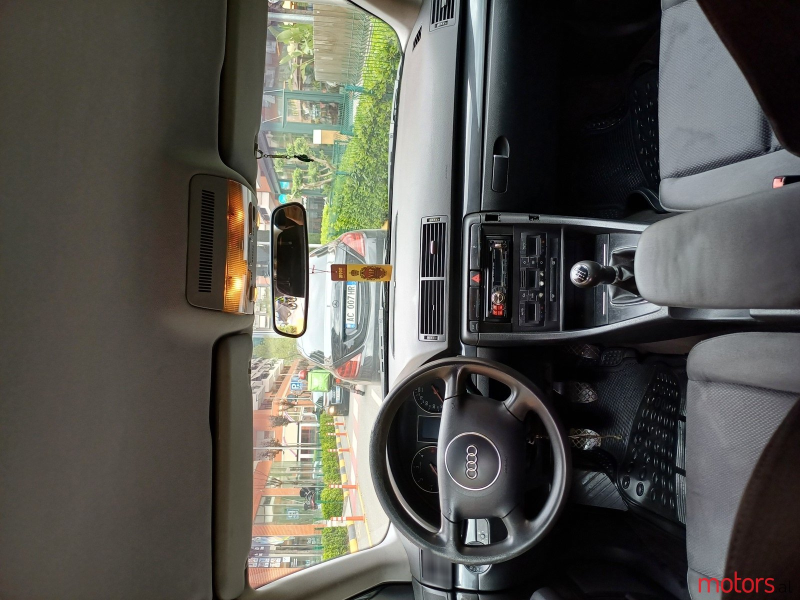 2001' Audi A4 photo #4