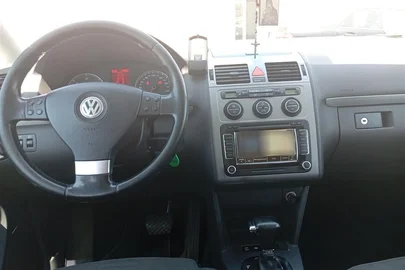 2008' Volkswagen Touran