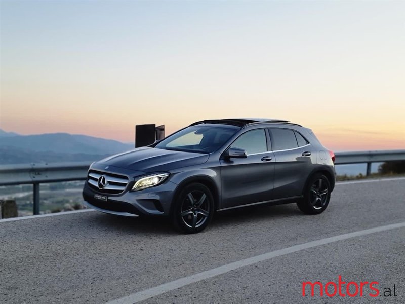 2015' Mercedes-Benz Gla 220 photo #1