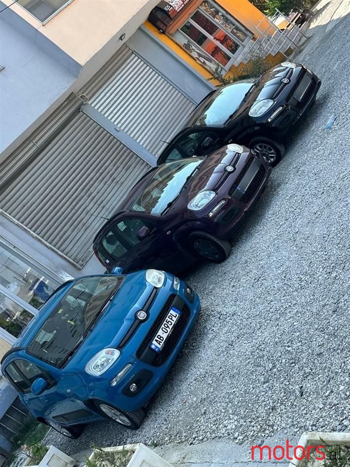 2012' Fiat Panda photo #1