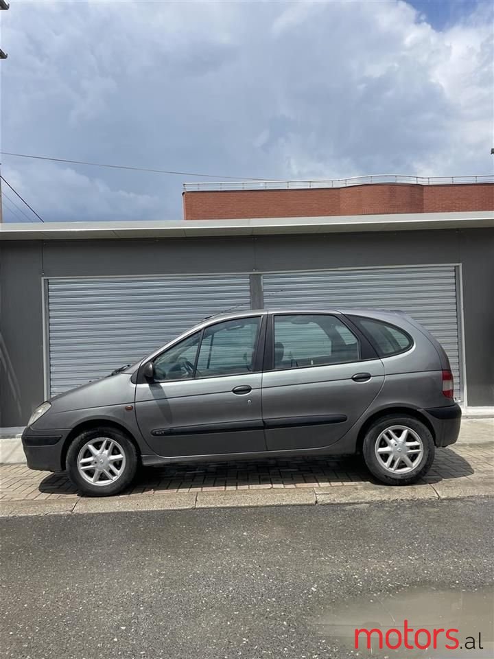2000' Renault Scenic photo #1