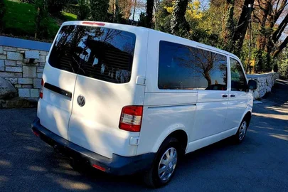 2010' Volkswagen T5 Multivan