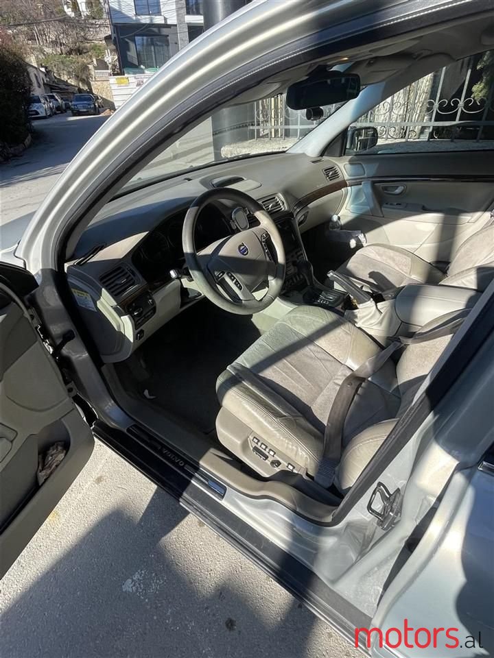 2004' Volvo S80 photo #2