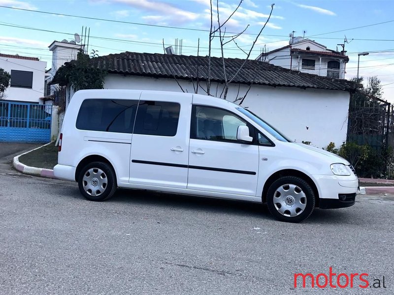 2009' Volkswagen Caddy photo #6