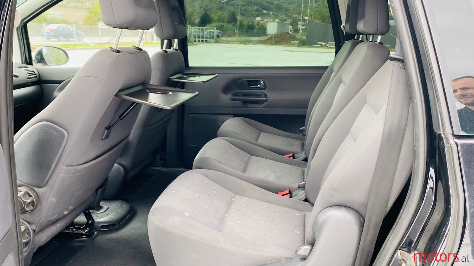 2010' Volkswagen Sharan photo #6