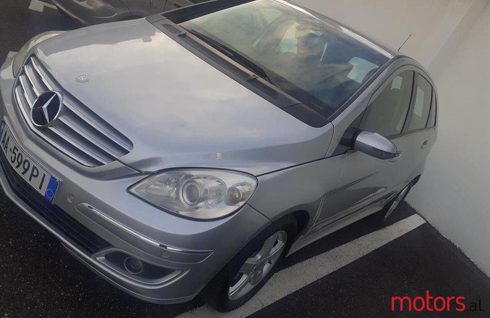 2008' Mercedes-Benz B 200 photo #1