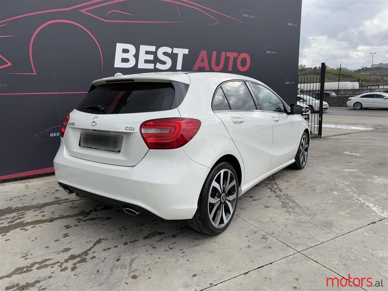 2014' Mercedes-Benz A 200 photo #5